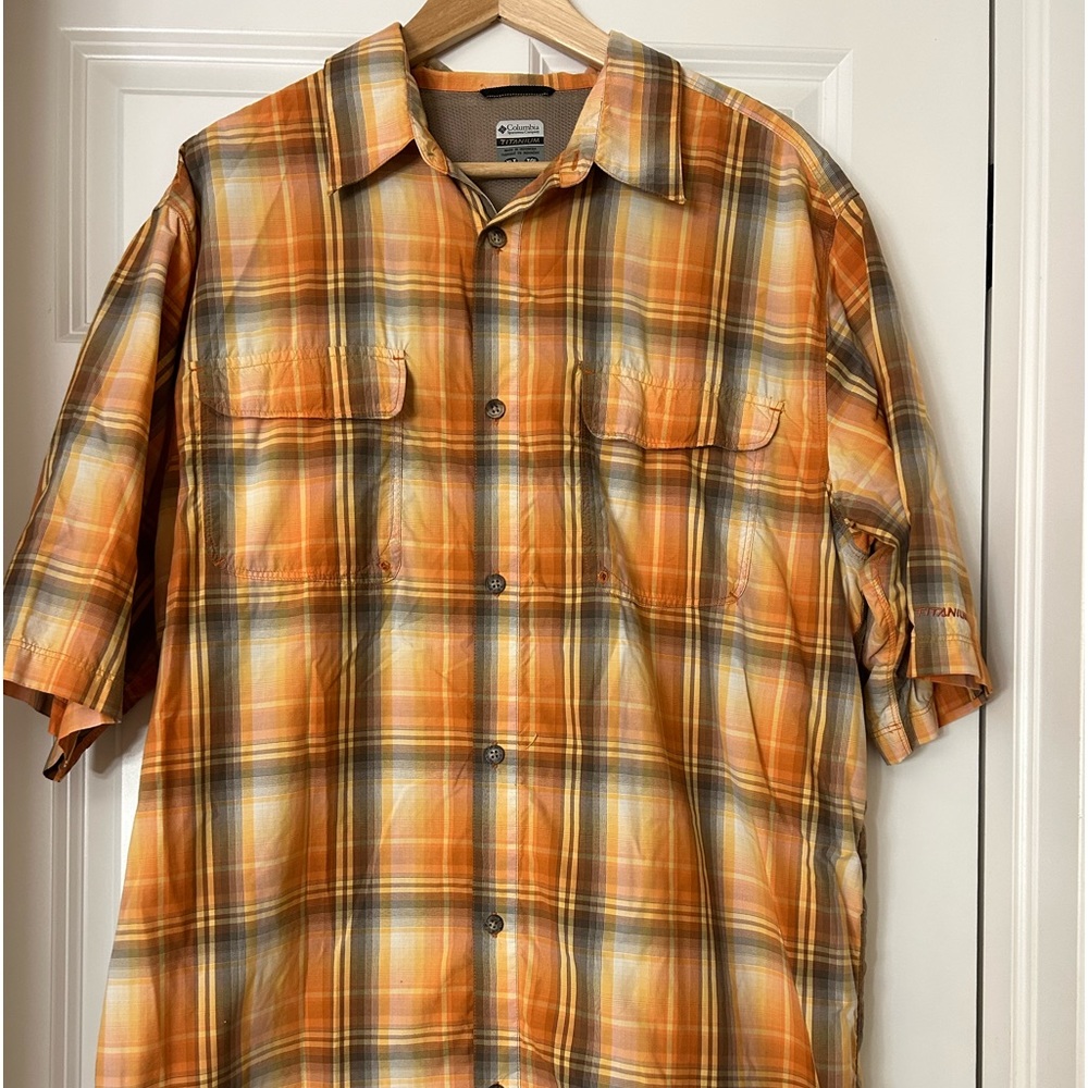 Men’s Columbia titanium shirt